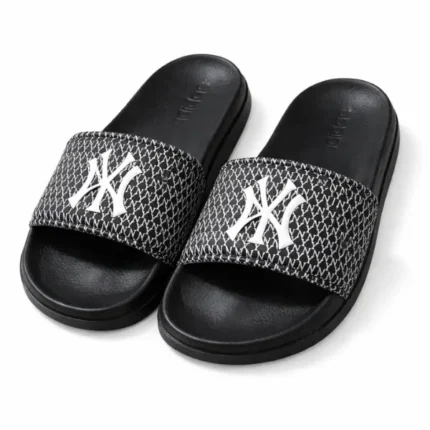 Men Comfortable Slide Sandals in Lahore